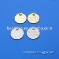 Round shape embossed custom logo gold/silver jewelry pendants
